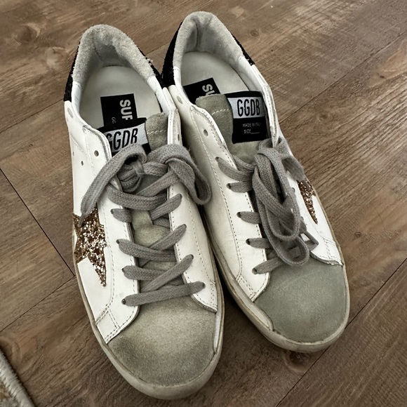 Golden Goose women’s Super Star sneaker size 37 - Picture 5 of 9